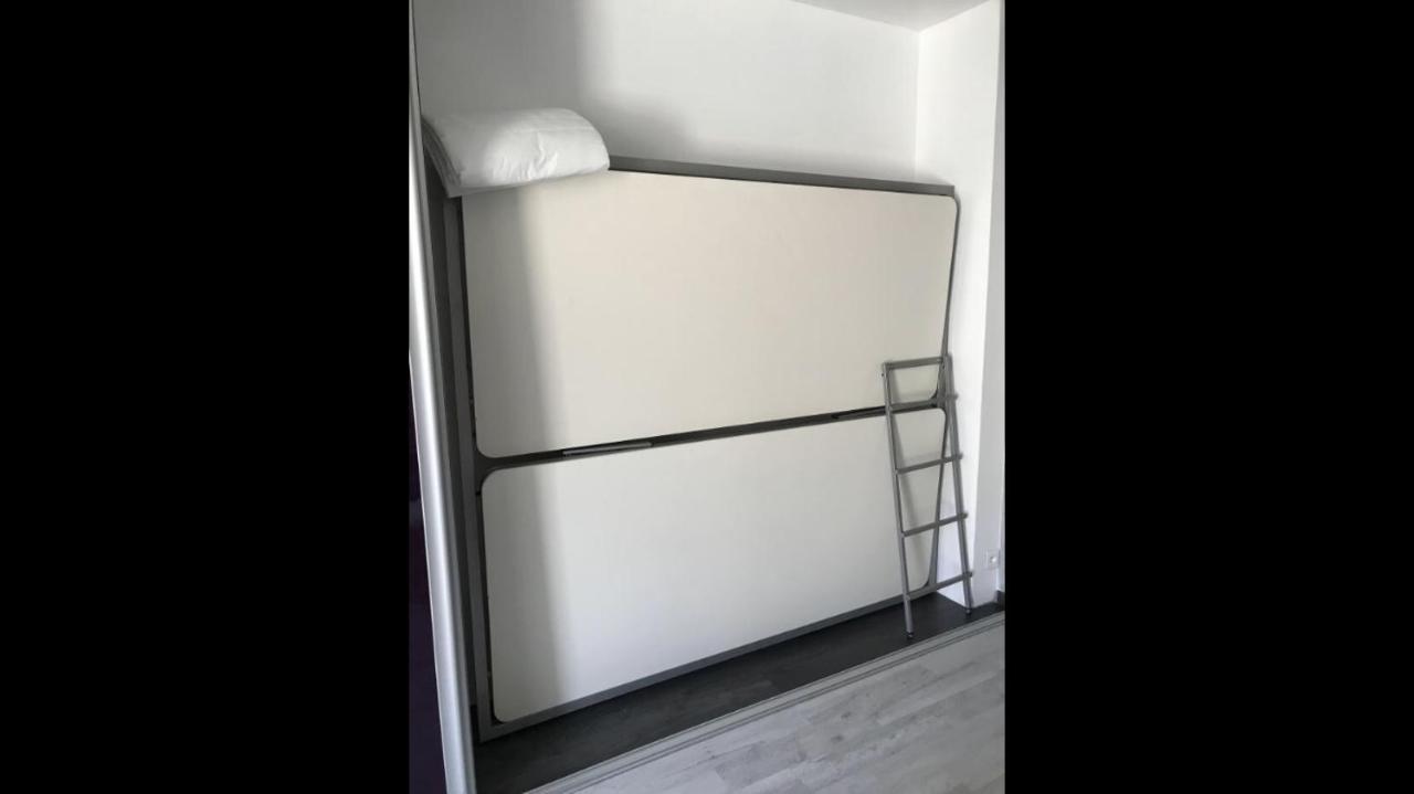 מילי-לה-פורה Joli Studio Scandinave מראה חיצוני תמונה